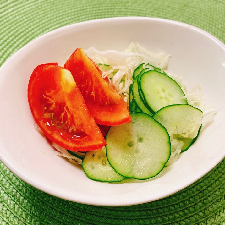 トマト野菜サラダ✧˖°甘酒ドレッシング